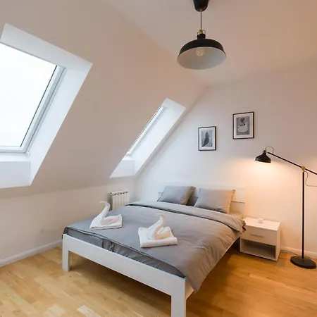 Bartal - Apartamento *